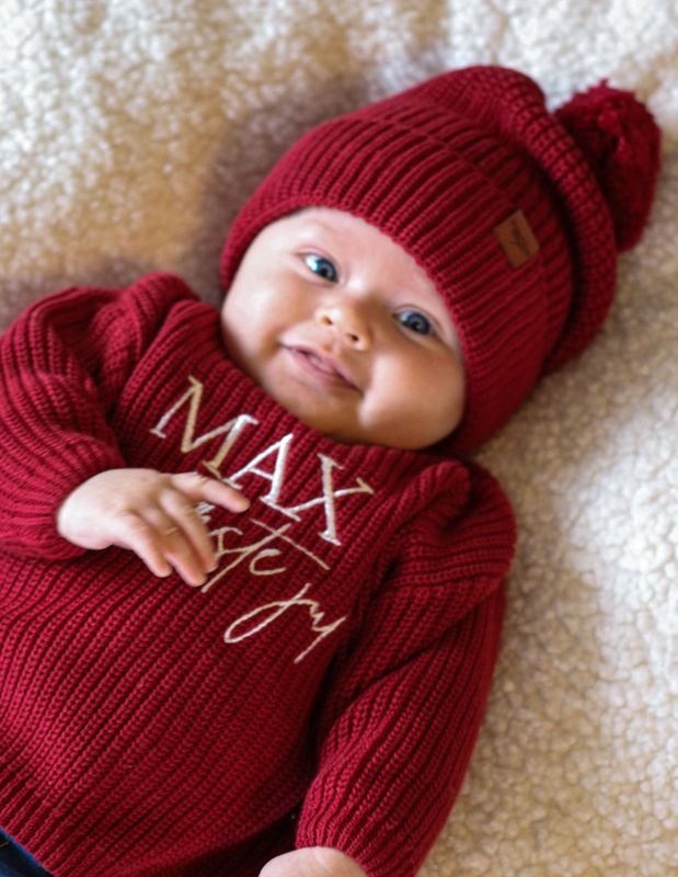 Knit lue med dusk - cranberry