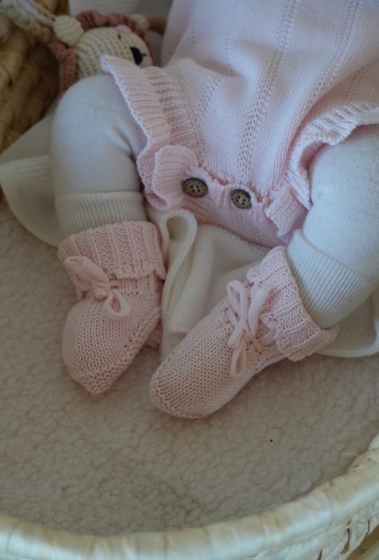Knit frill babytøfler - pastel pink