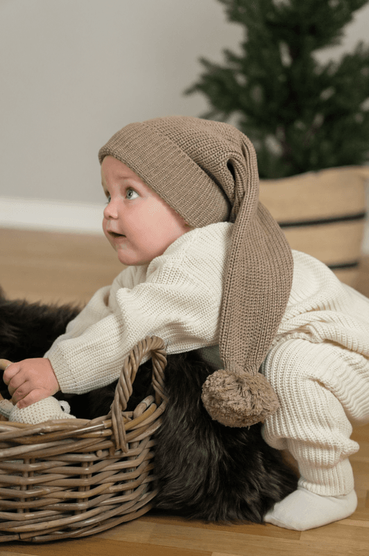 Knit lang nisselue - dark oat