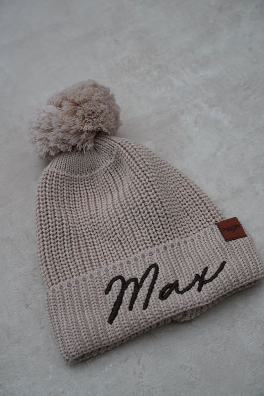 Knit lue med dusk - sand