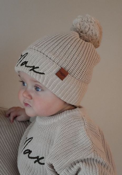 Hovedbilde Knit lue med dusk - sand